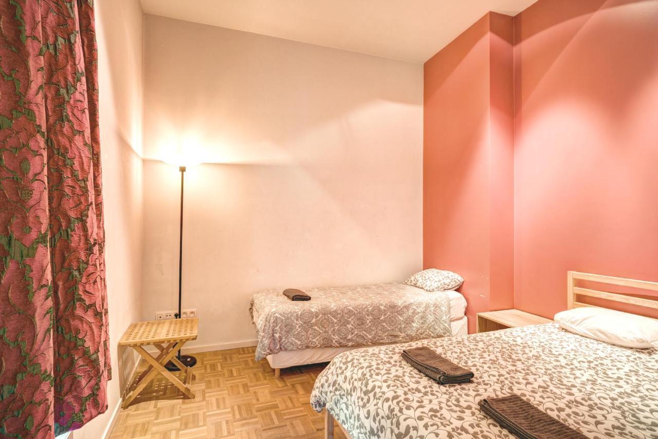 Three Bedroom Marble Apartment In The Heart Of أنتويرب المظهر الخارجي الصورة
